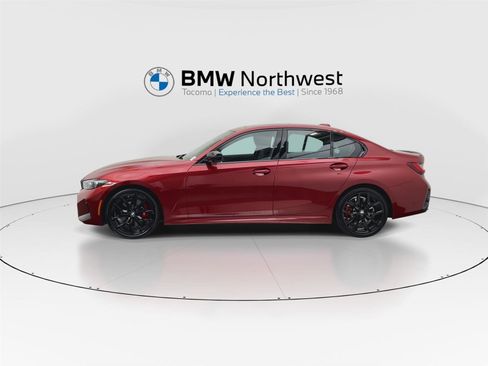 Used 2025 BMW 330i xDrive Sedan w/ M Sport Package image 10