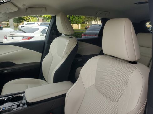 Used 2023 Lexus RX 350 FWD image 21