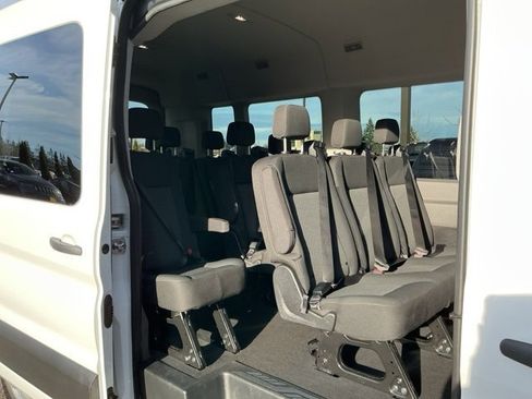 Used 2023 Ford Transit 350 XLT image 9