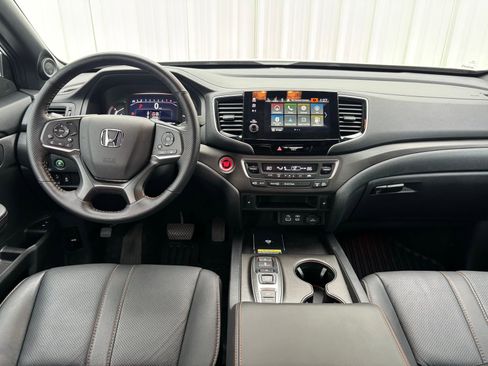 Used 2024 Honda Passport TrailSport image 27