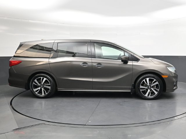 Used 2020 Honda Odyssey Elite image 3