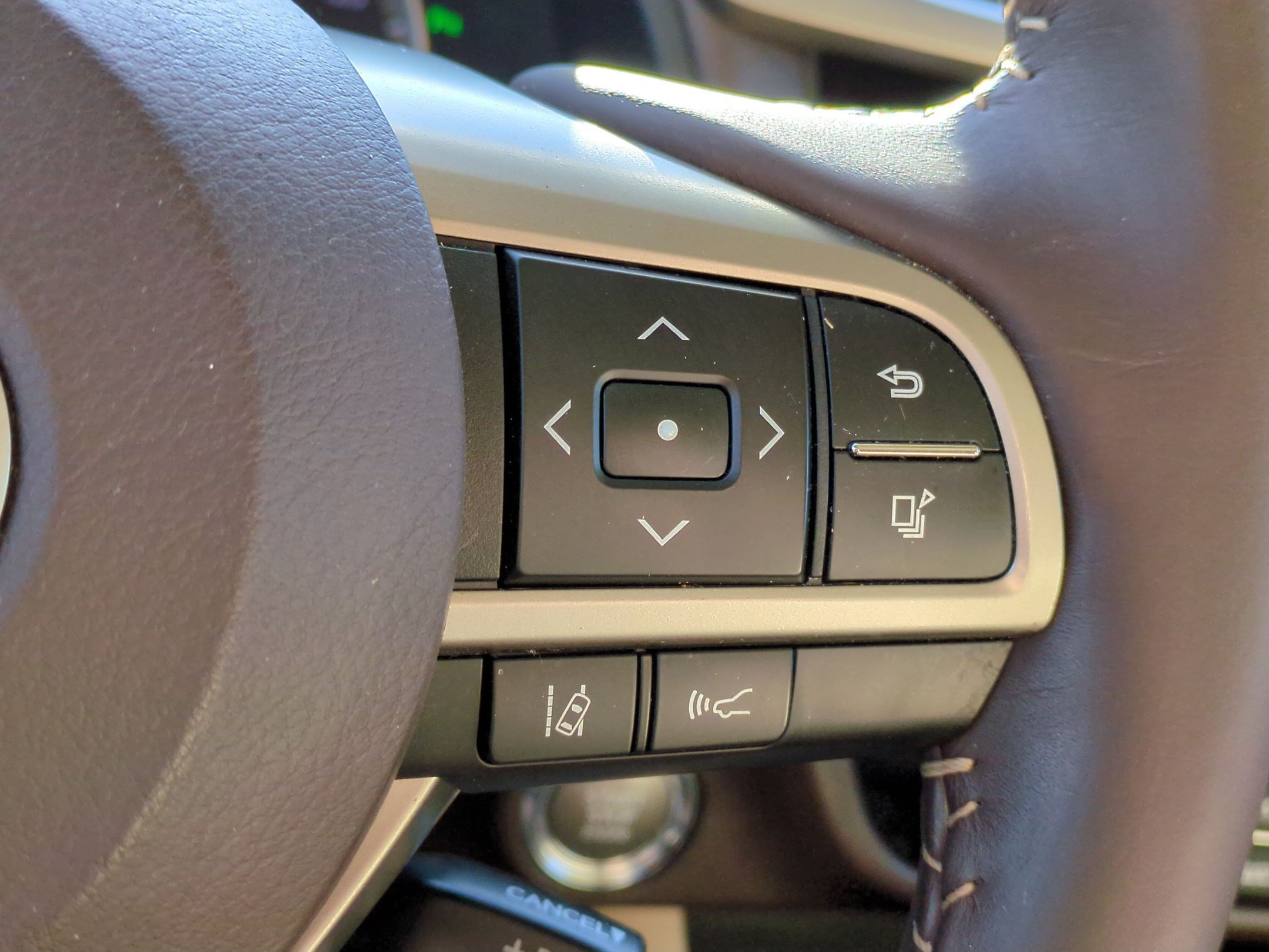 Used 2017 Lexus RX 350 AWD w/ Premium Package image 18