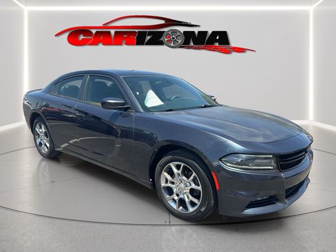 Used 2016 Dodge Charger SXT w/ AWD Plus Group image 2