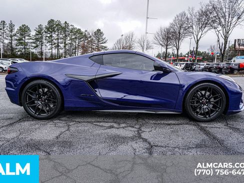 Used 2025 Chevrolet Corvette Z06 image 11