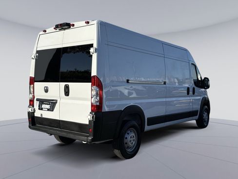 Used 2023 RAM ProMaster 2500 FWD image 7