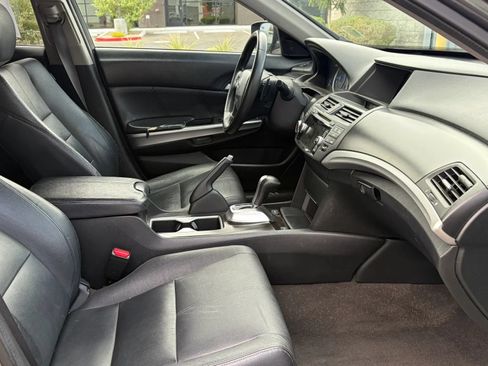 Used 2014 Honda Crosstour EX-L image 14
