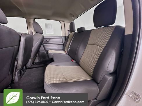 Used 2012 RAM 2500 ST w/ Chrome Appearance Group image 21