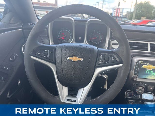 Used 2015 Chevrolet Camaro SS w/ SS Performance Package RWD image 15