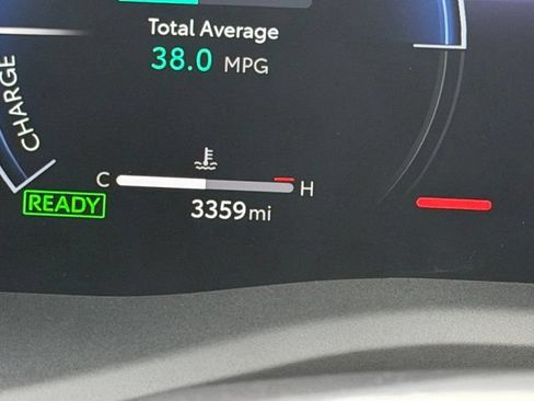 Certified 2025 Toyota Camry XLE AWD/4WD image 30