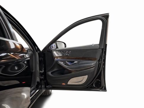 Used 2016 Mercedes-Benz Maybach S 600 image 57
