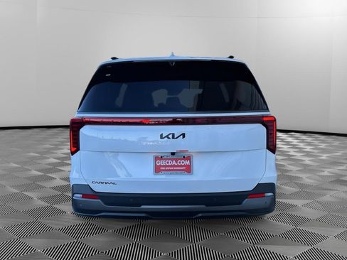 New 2026 Kia Carnival SX Prestige image 5
