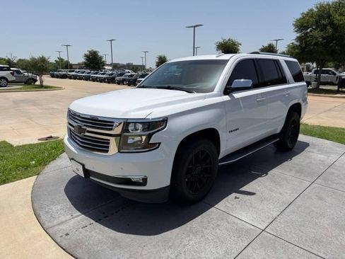 Used 2018 Chevrolet Tahoe Premier AWD/4WD image 3