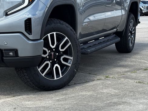 New 2026 GMC Sierra 1500 AT4 w/ AT4 Premium Package image 12