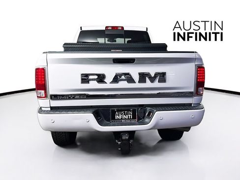 Used 2018 RAM 3500 Laramie Longhorn AWD/4WD image 7