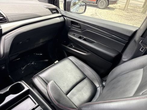 Used 2023 Honda Odyssey Sport image 23