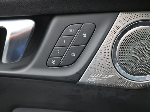 Certified 2025 Buick Enclave Avenir w/ Super Cruise Package image 17