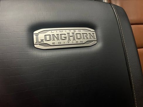 Used 2022 RAM 1500 Limited w/ Body Color Bumper Group AWD/4WD image 25