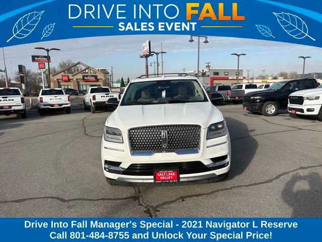 Used 2021 Lincoln Navigator L Reserve w/ Luxury Package AWD/4WD image 2