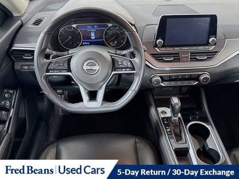 Used 2024 Nissan Altima 2.5 SR image 22