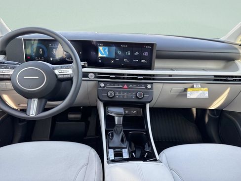 New 2026 Hyundai Tucson SE FWD image 9