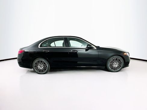 Used 2023 Mercedes-Benz C 300 Sedan image 10