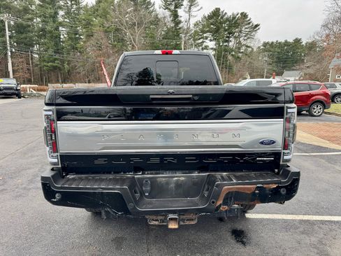 Used 2017 Ford F350 Platinum image 8