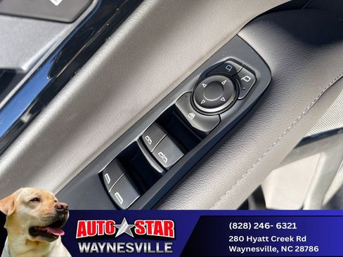 New 2026 Chevrolet Suburban LS image 11