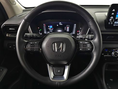 Used 2025 Honda Pilot Elite image 19