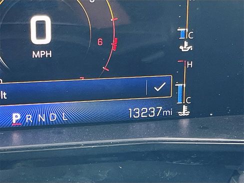 Used 2023 Chevrolet Colorado LT w/ LT Convenience Package II image 12