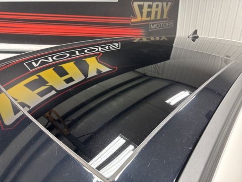 Used 2022 Ford Escape Titanium w/ Titanium Elite Package image 6