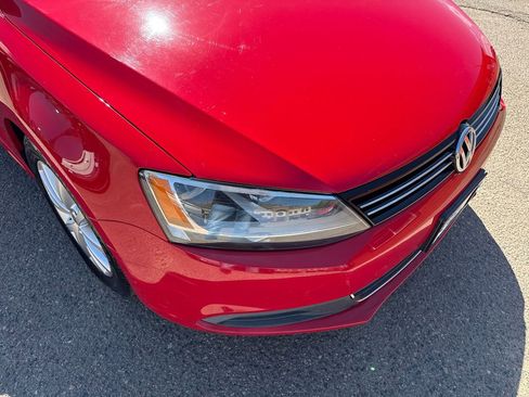 Used 2014 Volkswagen Jetta SE image 16