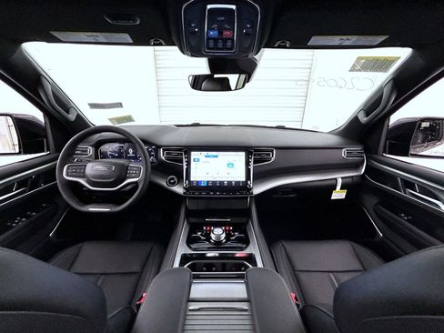 New 2026 Jeep Grand Wagoneer L Limited AWD/4WD image 13