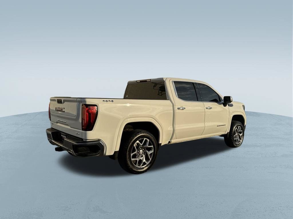 Used 2023 GMC Sierra 1500 SLT w/ SLT Convenience Package AWD/4WD image 8