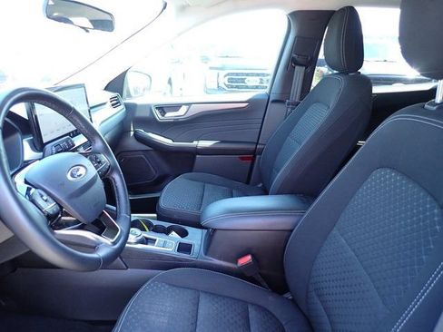 Used 2023 Ford Escape Active w/ Tech Pack #2 FWD image 17