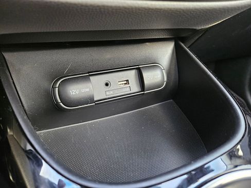 Used 2016 Kia Soul + w/ Primo Package image 22