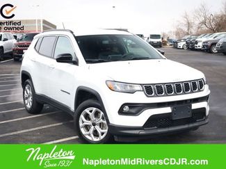 Used 2025 Jeep Compass Latitude video 1