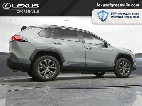 Used 2023 Toyota RAV4 XLE Premium image 40