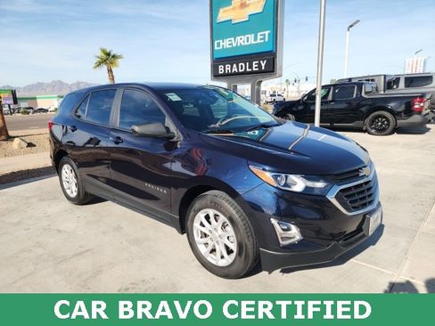 Certified 2020 Chevrolet Equinox LS w/ LS Convenience Package image 2