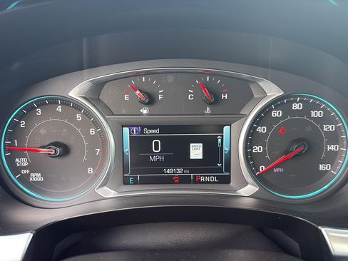 Used 2018 Chevrolet Traverse Premier w/ LPO, 'HIT The Road' Package AWD/4WD image 17
