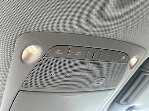 Used 2023 Nissan Armada SV RWD image 29