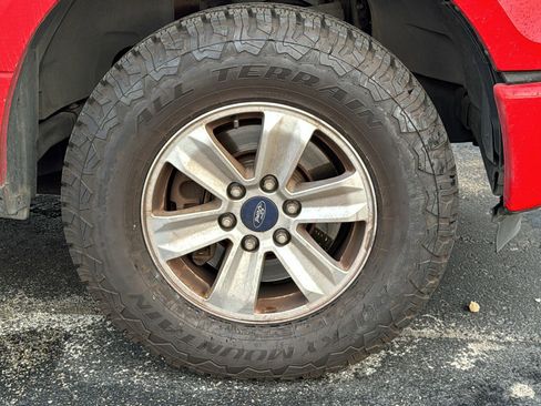 Used 2015 Ford F150 XL w/ Equipment Group 101A Mid RWD image 3