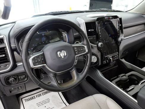 Used 2024 RAM 1500 Limited AWD/4WD image 12