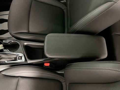 Used 2024 Buick Encore GX Sport Touring w/ Experience Buick Package FWD image 20