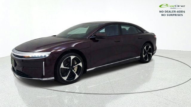 Used 2024 Lucid Air Pure RWD image 3