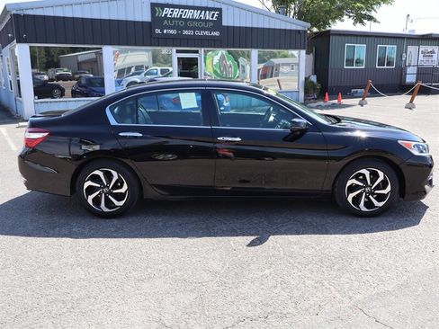 Used 2016 Honda Accord EX-L image 8