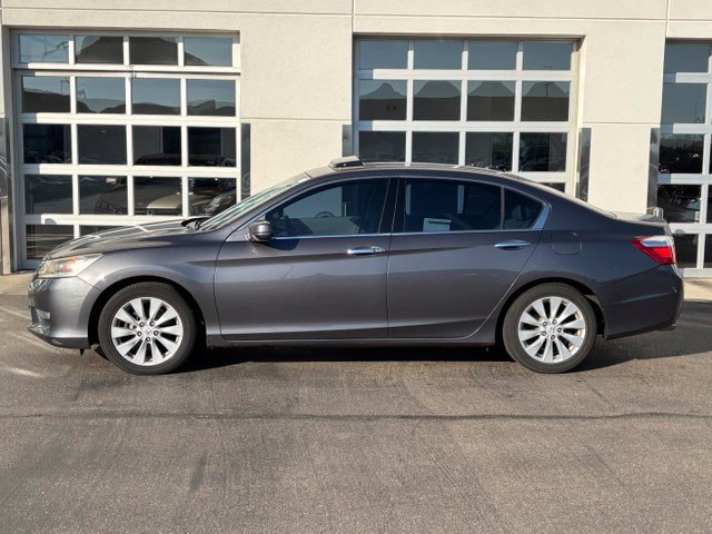 Used 2013 Honda Accord Touring image 3