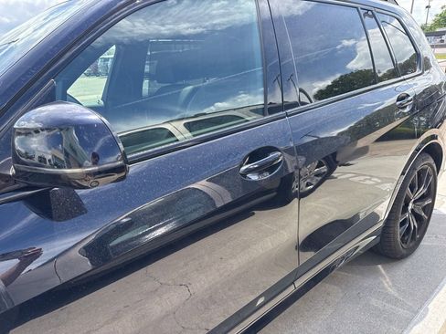 Used 2024 BMW X7 xDrive40i w/ M Sport Package image 6