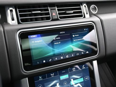 Used 2021 Land Rover Range Rover image 21