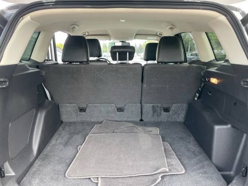 Used 2017 Ford Escape Titanium FWD image 15