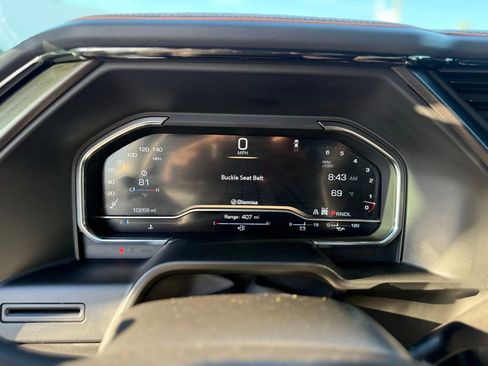 Used 2025 GMC Sierra 2500 AT4 image 10